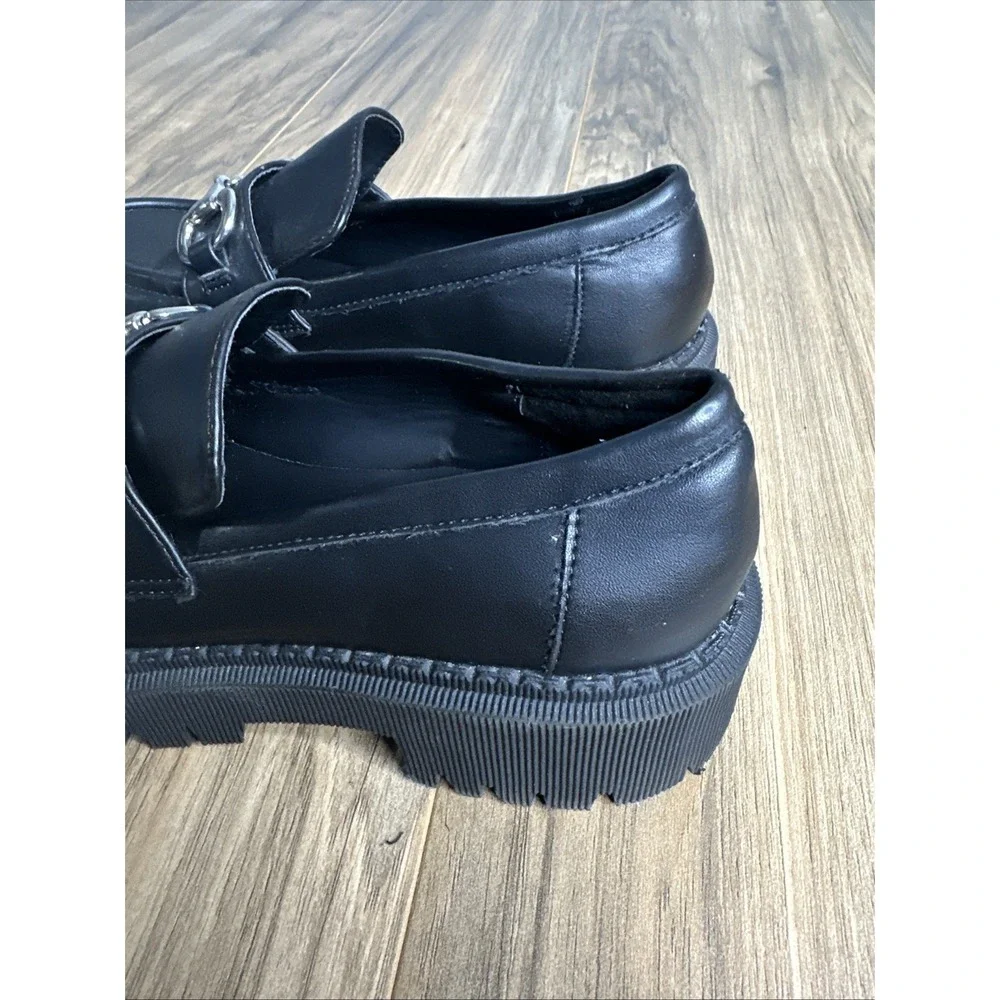 Forever 21‎ Women's Slip On Platform Shoes Size 5.5 Black